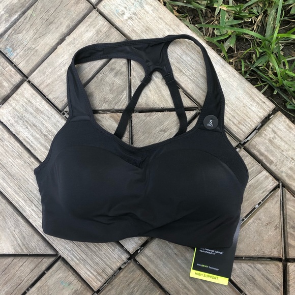 nike alpha bra sizing
